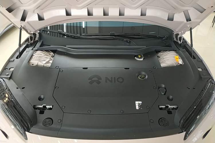 Used Nio ET5 2024 75 kWh Engine Bay