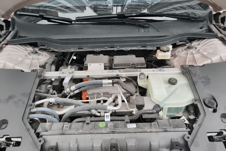 Used Nio ET5 2024 75 kWh Engine Bay