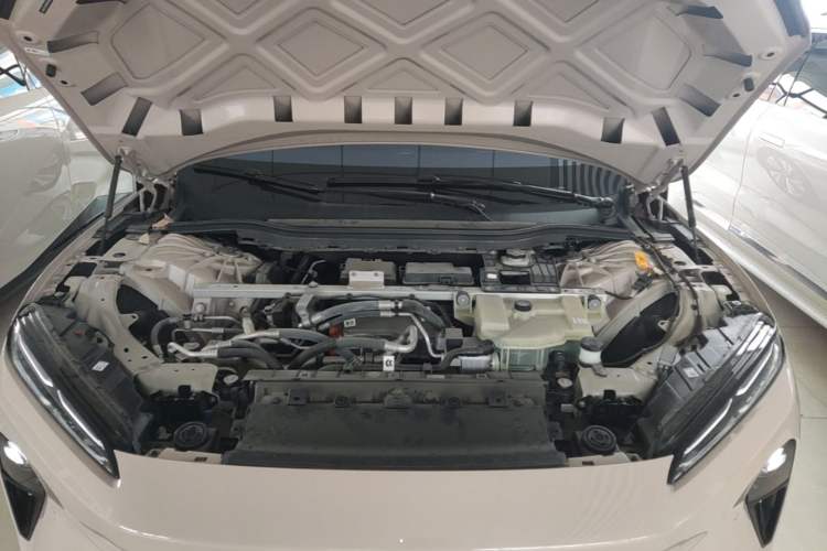 Used Nio ET5 2024 75 kWh Engine Bay