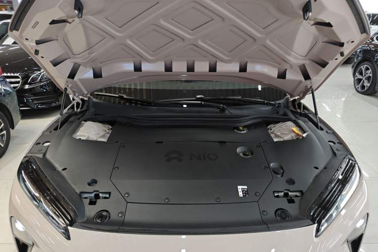 Used Nio ET5 2024 75 kWh Engine Bay