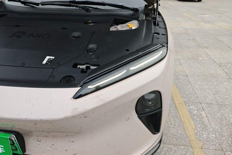 Used Nio ET5 2024 75 kWh Engine Bay Left