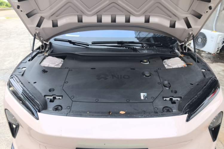 Used Nio ET5 2024 75 kWh Engine Bay