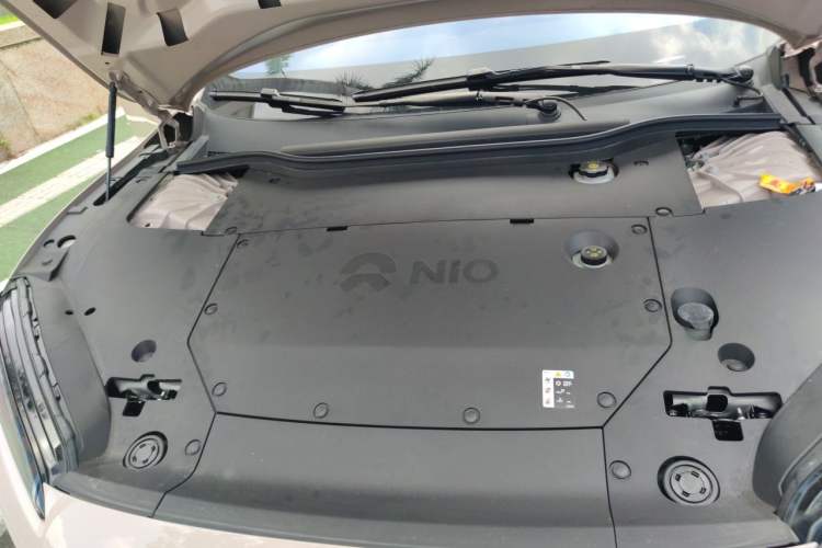 Used Nio ET5 2024 75 kWh Engine Bay
