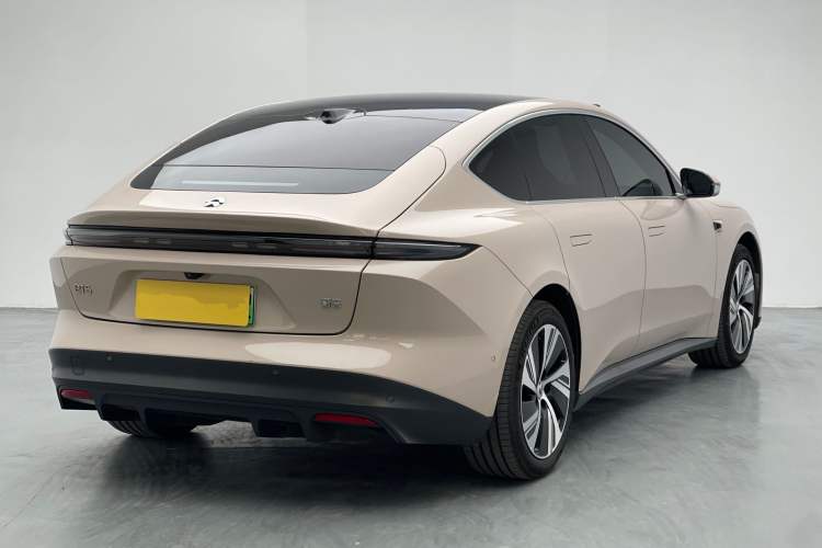 Used Nio ET5 2024 75 kWh Exterior 3