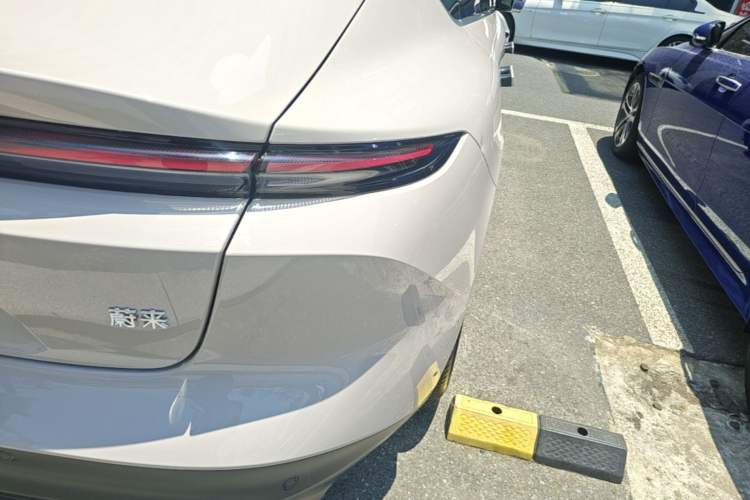 Used Nio ET5 2024 75 kWh Exterior 3