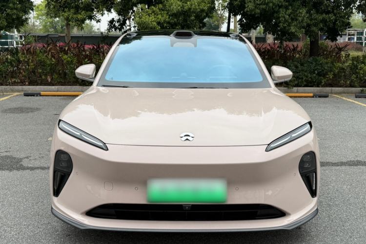 Used Nio ET5 2024 75 kWh Exterior 4