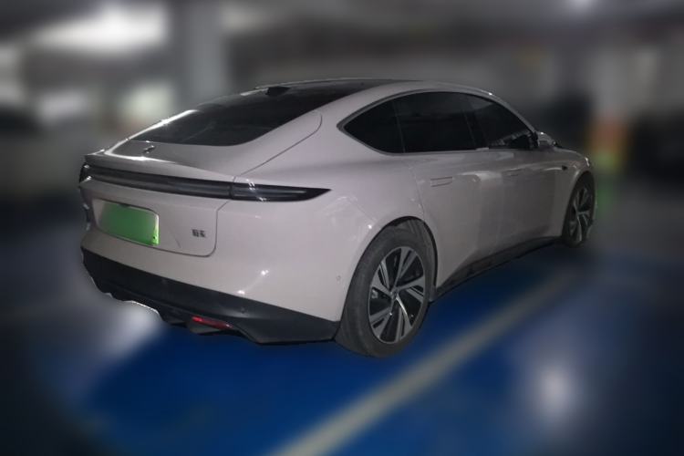 Used Nio ET5 2024 75 kWh Exterior 5