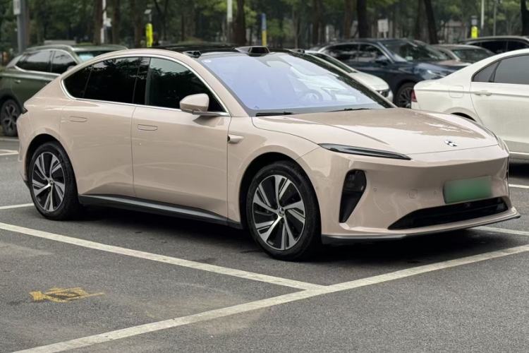 Used Nio ET5 2024 75 kWh Exterior 5