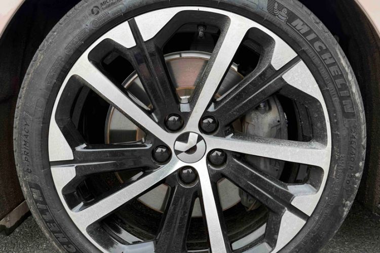 Used Nio ET5 2024 75 kWh Exterior 6