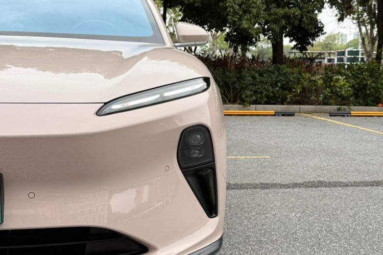 Used Nio ET5 2024 75 kWh Exterior 7