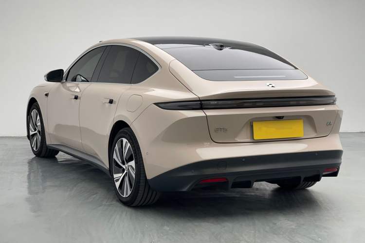 Used Nio ET5 2024 75 kWh Exterior 9