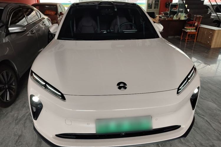 Used Nio ET5 2024 75 kWh Front