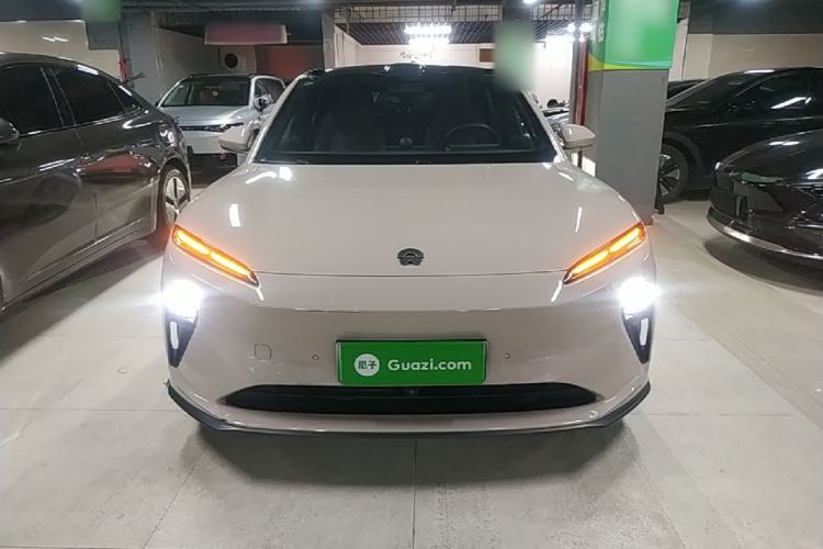 Used Nio ET5 2024 75 kWh Front