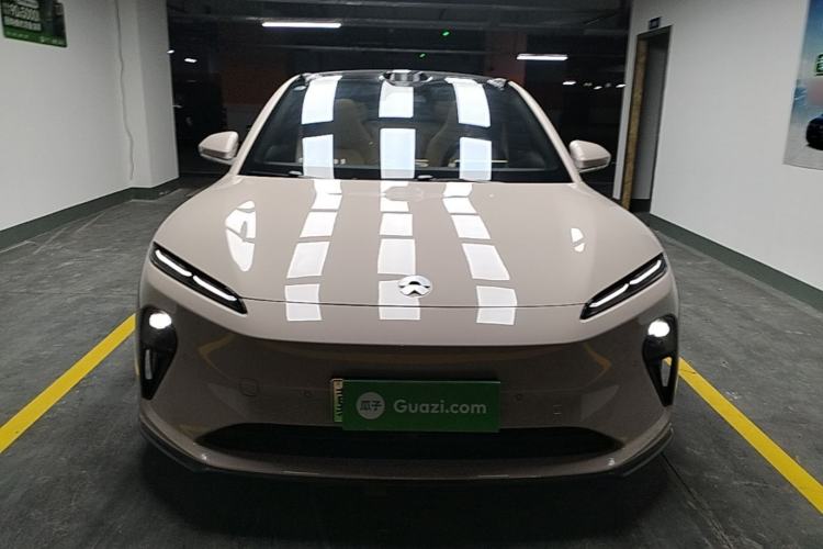 Used Nio ET5 2024 75 kWh Front