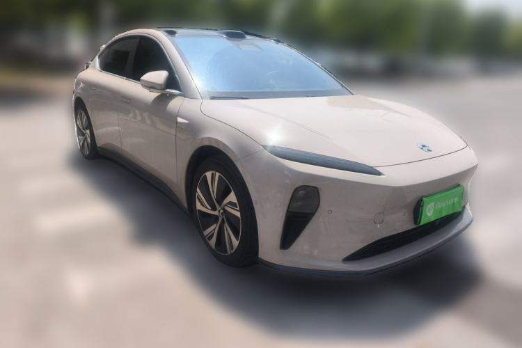 Used Nio ET5 2024 75 kWh Front Right 45 Deg