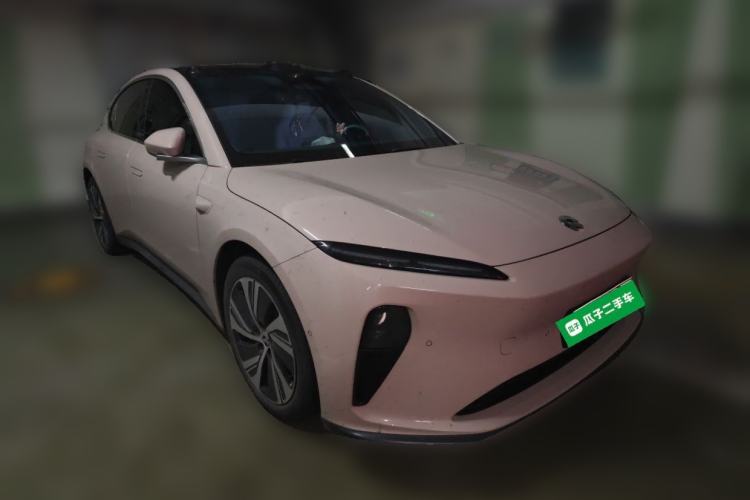 Used Nio ET5 2024 75 kWh Front Right 45 Deg