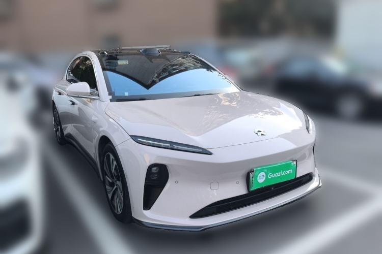 Used Nio ET5 2024 75 kWh Front Right 45 Deg