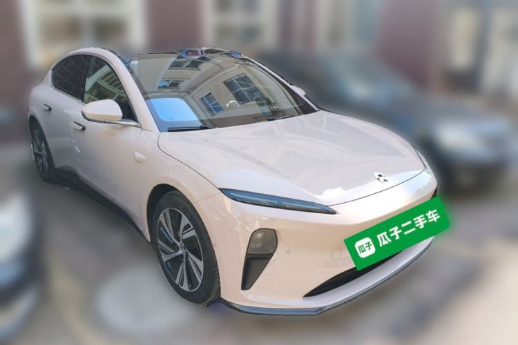Used Nio ET5 2024 75 kWh Front Right 45 Deg