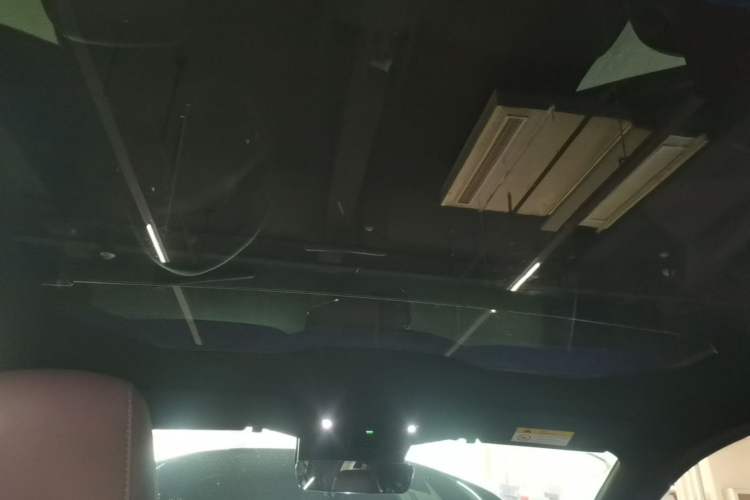 Used Nio ET5 2024 75 kWh Headliner