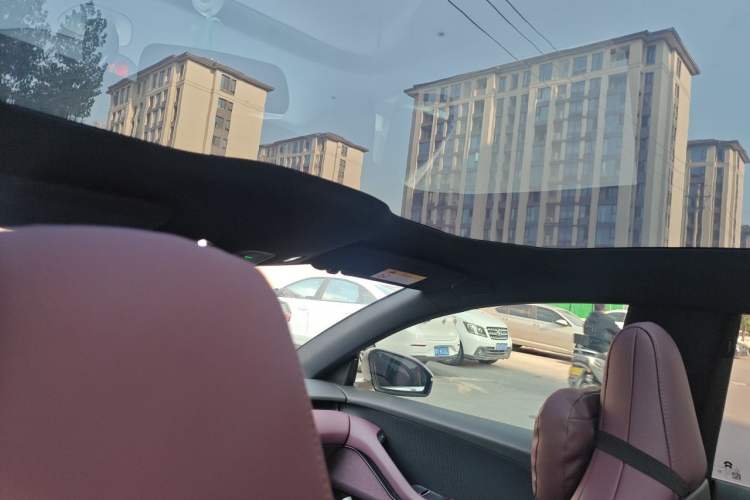 Used Nio ET5 2024 75 kWh Headliner