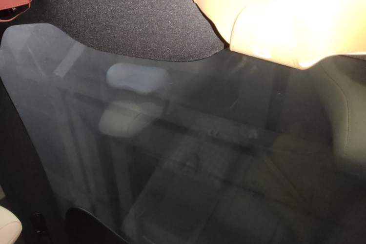 Used Nio ET5 2024 75 kWh Headliner