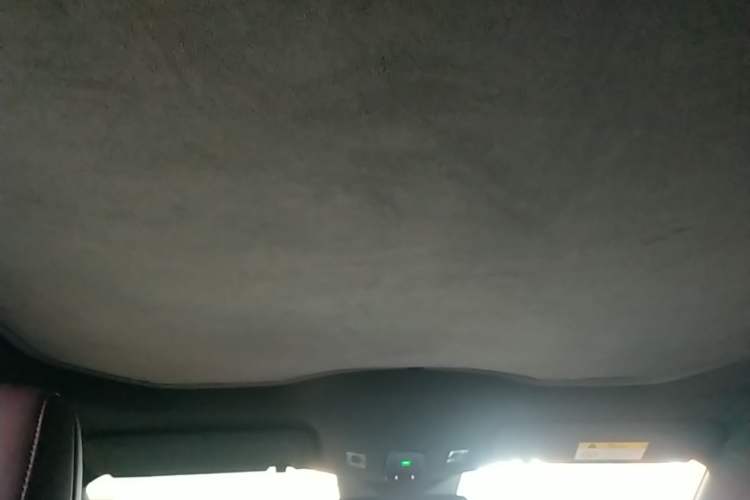 Used Nio ET5 2024 75 kWh Headliner