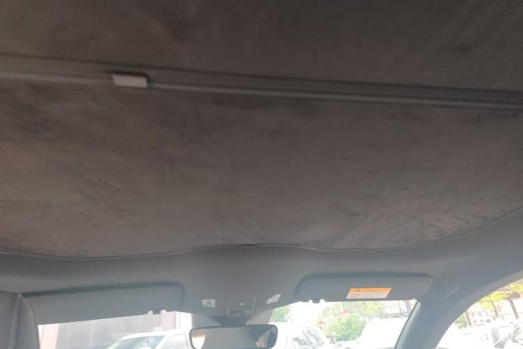 Used Nio ET5 2024 75 kWh Headliner