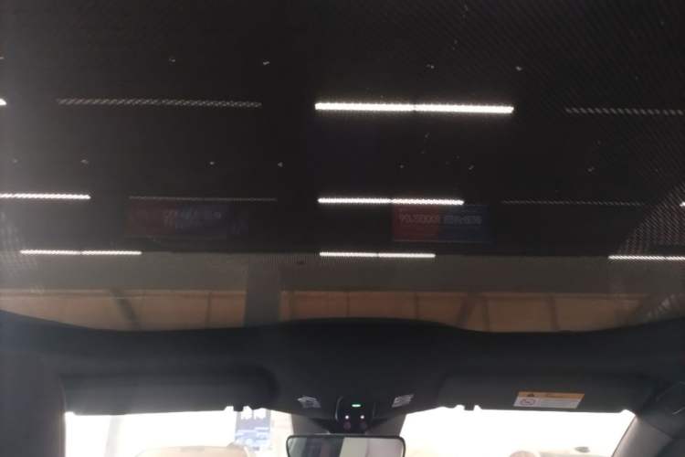 Used Nio ET5 2024 75 kWh Headliner