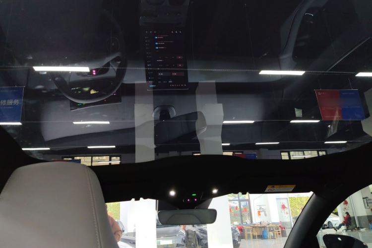 Used Nio ET5 2024 75 kWh Headliner
