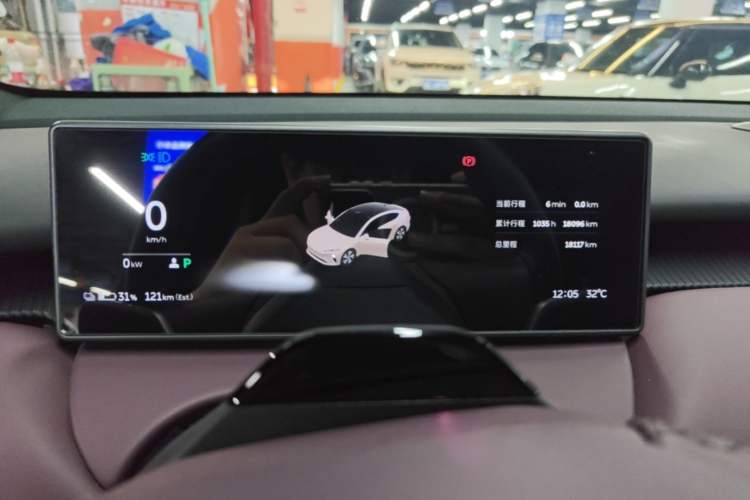 Used Nio ET5 2024 75 kWh Instrument Cluster