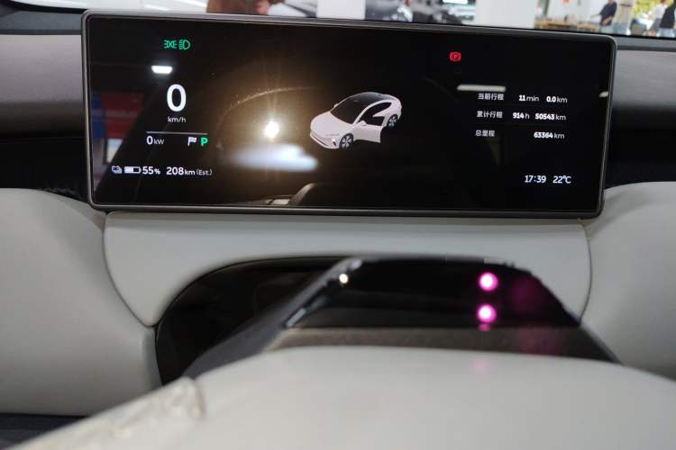 Used Nio ET5 2024 75 kWh Instrument Cluster