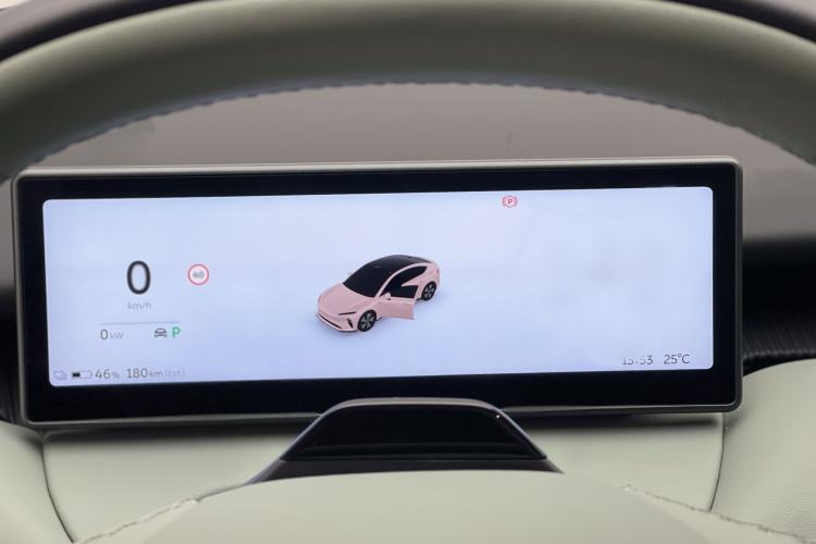Used Nio ET5 2024 75 kWh Interior 6