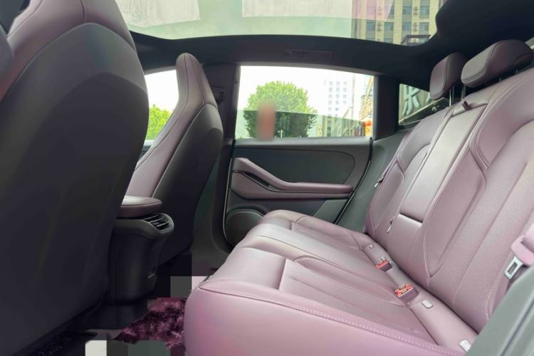 Used Nio ET5 2024 75 kWh Interior 6