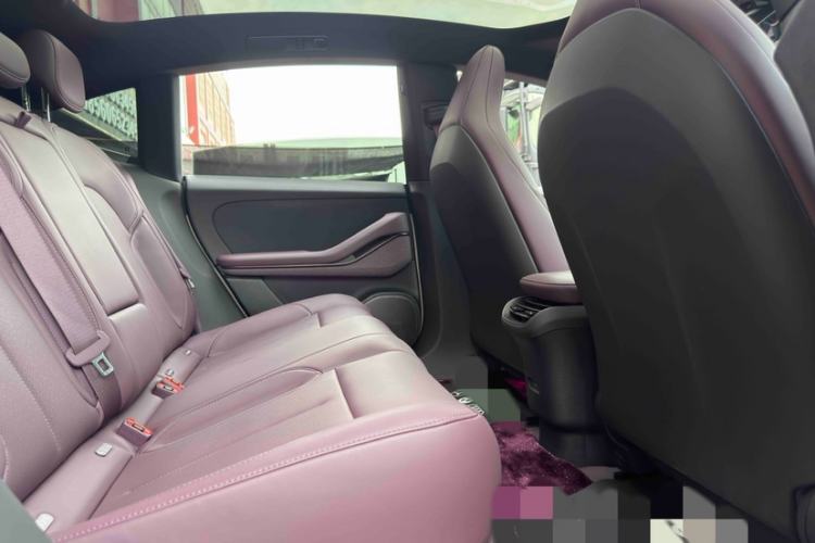 Used Nio ET5 2024 75 kWh Interior 7