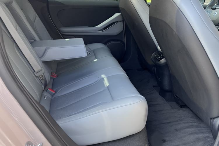 Used Nio ET5 2024 75 kWh Interior 7