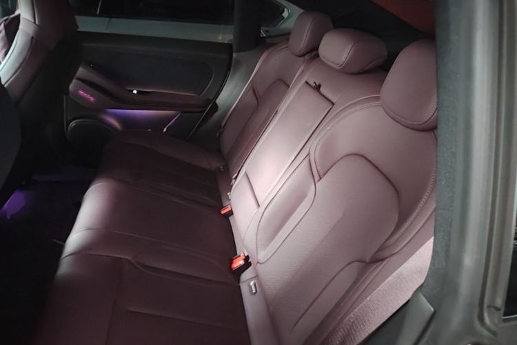 Used Nio ET5 2024 75 kWh Left Rear Seat