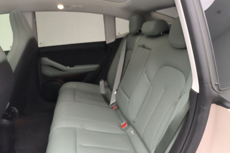 Used Nio ET5 2024 75 kWh Left Rear Seat