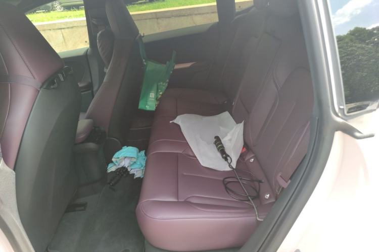 Used Nio ET5 2024 75 kWh Left Rear Seat