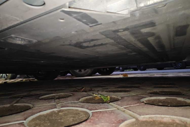 Used Nio ET5 2024 75 kWh Chassis Rear Left