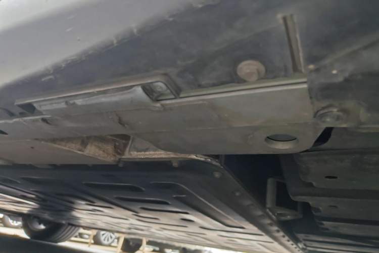 Used Nio ET5 2024 75 kWh Chassis Rear Left
