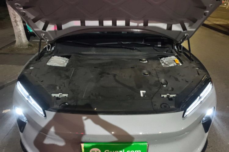 Used Nio ET5 2024 75 kWh Engine Bay