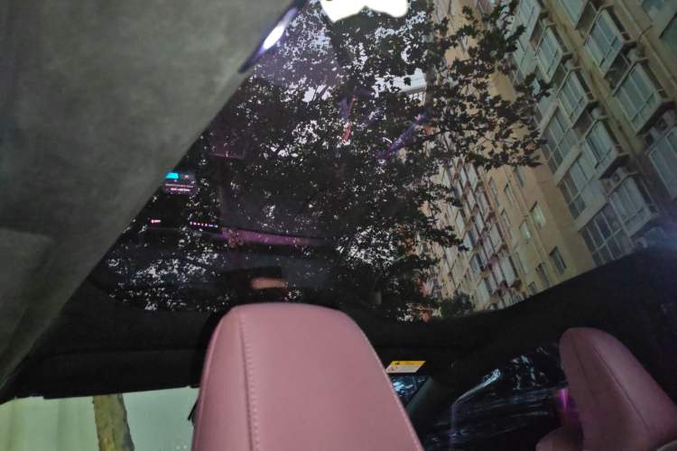 Used Nio ET5 2024 75 kWh Headliner
