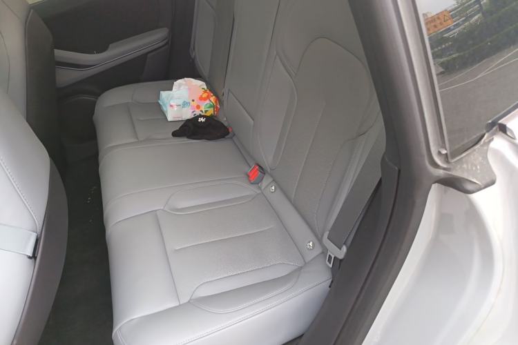 Used Nio ET5 2024 75 kWh Left Rear Seat