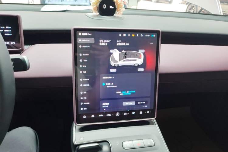 Used Nio ET5 2024 75 kWh Audio And AC Panel
