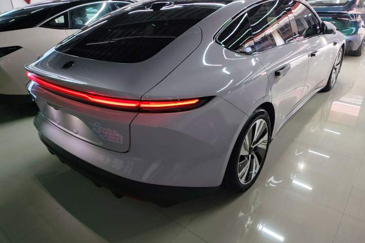 Used Nio ET5 2024 75 kWh Rear Right 45 Deg