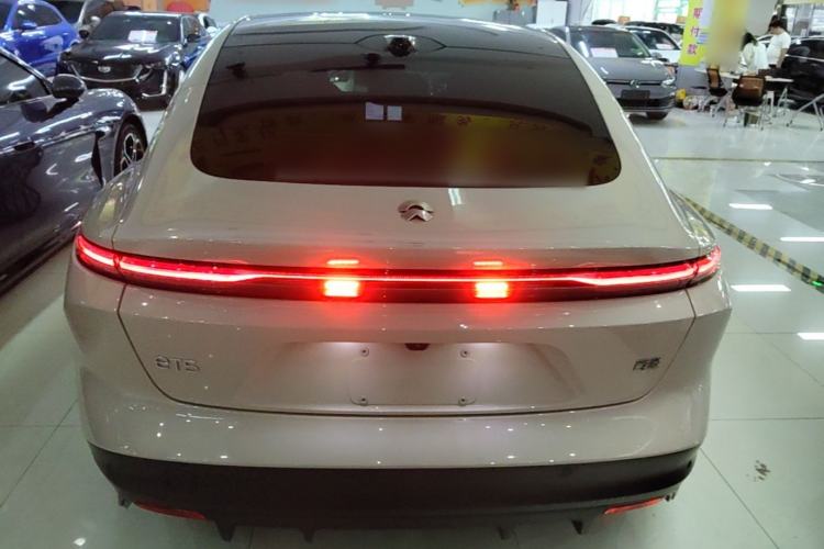 Used Nio ET5 2024 75 kWh Rear