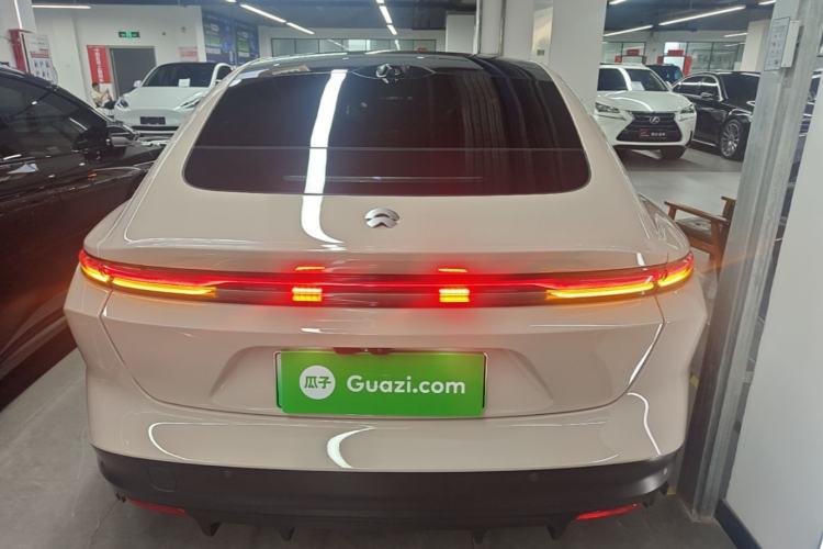 Used Nio ET5 2024 75 kWh Rear