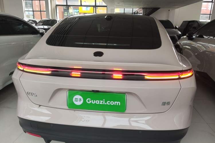 Used Nio ET5 2024 75 kWh Rear