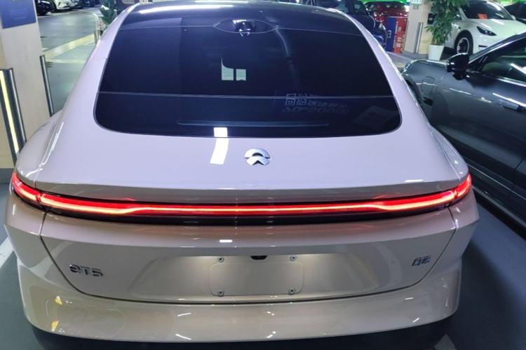 Used Nio ET5 2024 75 kWh Rear