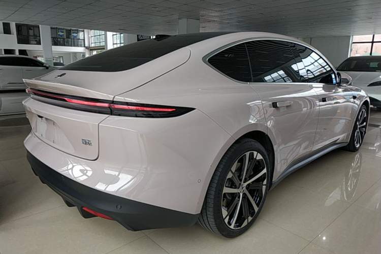 Used Nio ET5 2024 75 kWh Rear Right 45 Deg